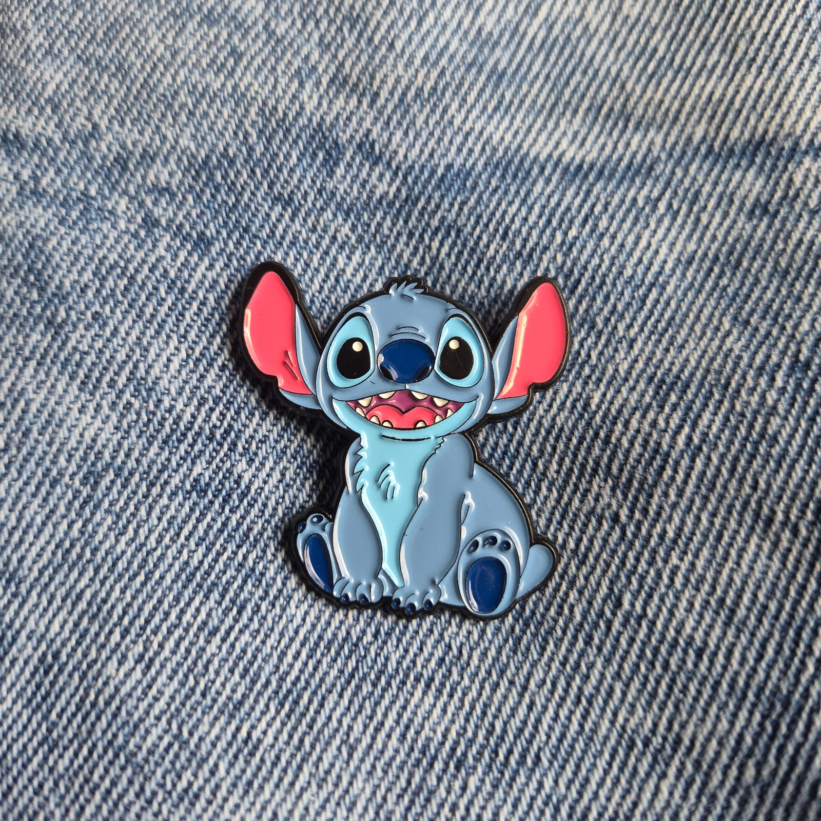 Pin Stich Feliz